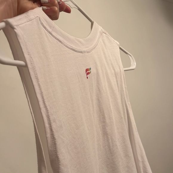 Fabletics muscle tank - Picture 5 of 5